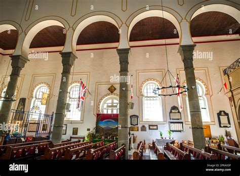 Intérieur de la cathédrale anglicane de la Sainte Trinité à Gibraltar