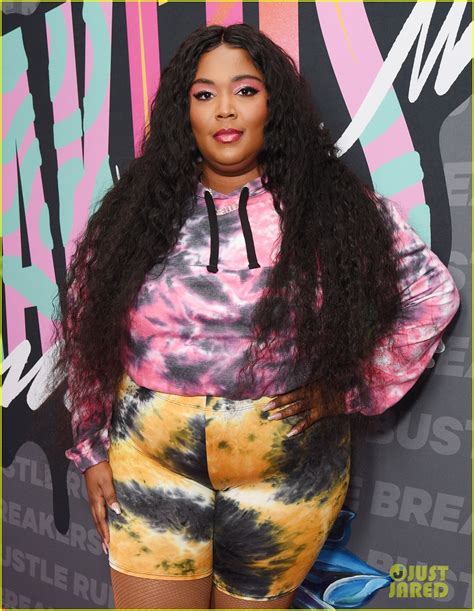 Lizzo Announces That It Is Officially Big Girl Summer Photo Bikini Pictures Just Jared