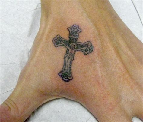 Tatuajes De Cruces Cristianas