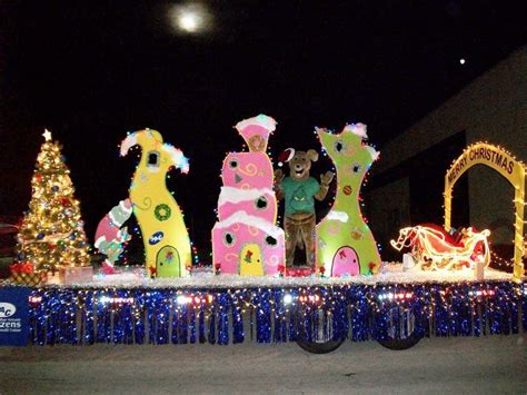 lighted christmas parade float ideas - For Great Podcast Miniaturas