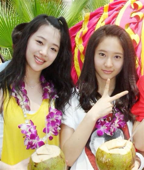 F X • Sulli Krystal In 2024 Sulli Krystal Jung Sulli Choi