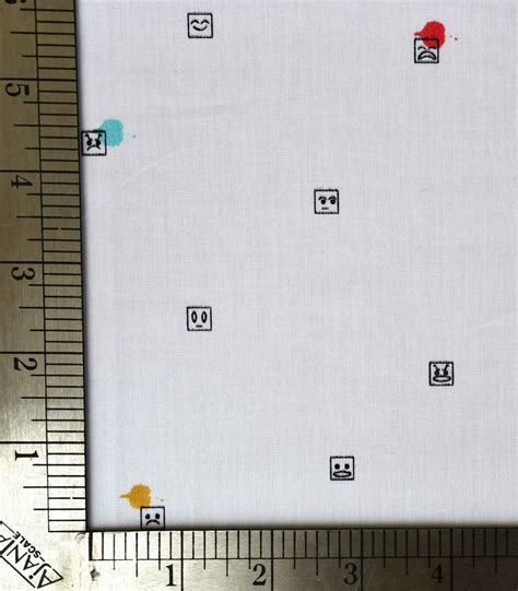 Cotton White Base Smiley Print Fabric Fc Oa Dinesh Exports