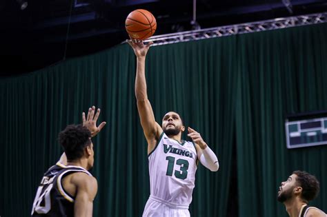 Tristan Enaruna Racks Up Double Double Cleveland State Mens