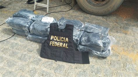 PF prende homem que transportava 167 kg de cocaína em fundo falso de