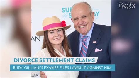 Rudy Giulianis Ex Wife Files Lawsuit Claiming He Hasnt Paid Her The