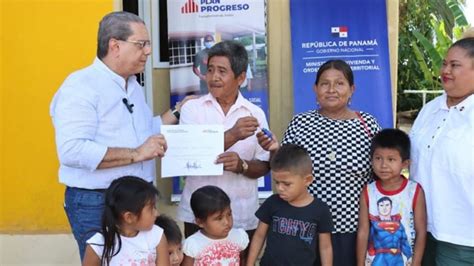 Panam Familias Reciben Viviendas Del Plan Progreso