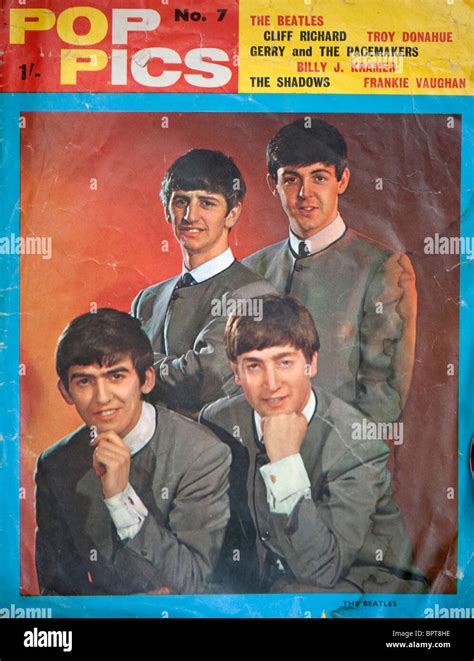 Beatles memorabilia 1960s hi-res stock photography and images - Alamy