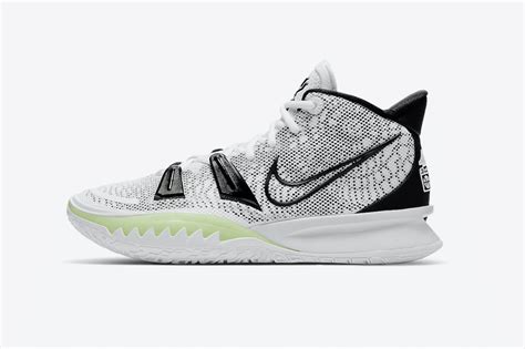 Nike Kyrie 7 – mashKULTURE