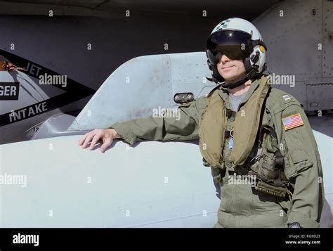 F 18 Fighter Jet Stock Photos & F 18 Fighter Jet Stock Images - Alamy