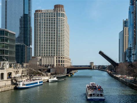 Shoreline Sightseeing Cruises – Chicago Traveler