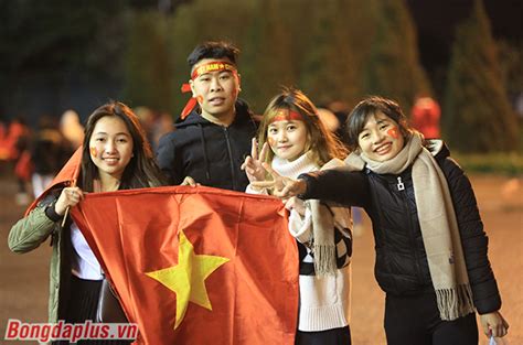 Điểm danh hot girl đổ xô đi xem trai đẹp U23 Việt Nam Bongdaplus vn