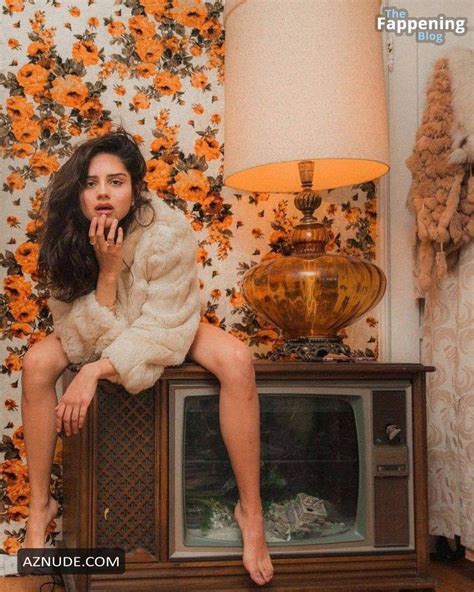 Sasha Calle Nude Sexy Collection Photos Of The American Actress Aznude