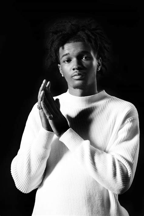 Isaiah Hill Wiki: Age, Height, Parents, Net Worth, Girlfriend, Movies