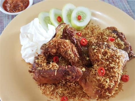 Resep Ayam Serundeng Kelapa Yang Gurih Dan Harum