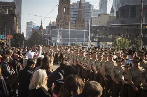 Anzac Day In Melbourne Victoria Whats On And Where To Remember Them