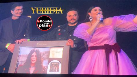 Yuridia Recibe Disco De Oro Disco Triple Platino En El Auditorio