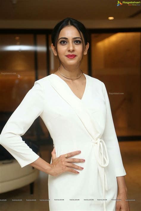Girls Gallery Singh Samantha White Dress Nude Actresses Bollywood Actress Beauty