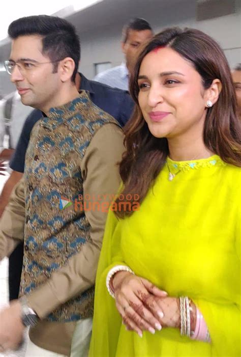 Photos Parineeti Chopra And Raghav Chadha Snapped At Delhi Airport 2