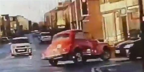 Classic Car Leads Police On Chase Through Town In Wild Video Fox News