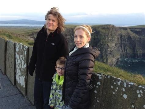 Photo of Dave Keuning and his girlfriend and their son for fans of Dave