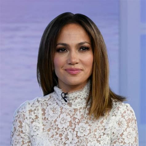 [100+] Jennifer Lopez Pictures | Wallpapers.com