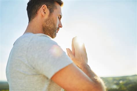 Méditer contribue à nous rendre heureux Découvrez la méditation