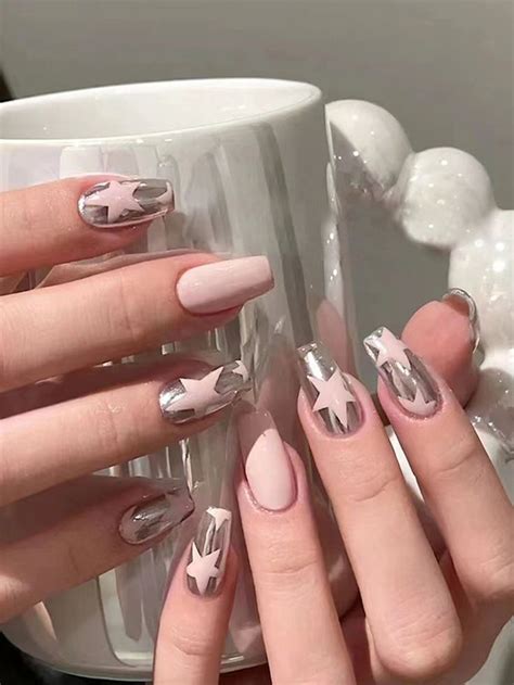 30 Ways To Wear Nude Nails In 2023 Nude Nail Designs Móng tay Móng chân Ngón tay
