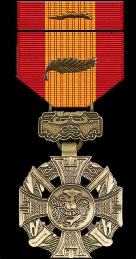 Republic Of Vietnam Cross Of Gallantry Unit Citation With Palm Medal