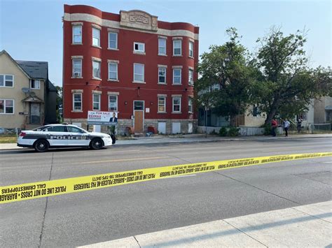 Winnipeg Police Shut Down Stretch Of William Avenue Winnipeg