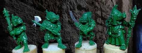 How To Use Green Stuff Modelling Putty Kneadatite