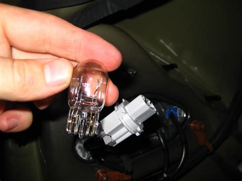 How To Replace Tail Light Bulb Honda Civic Civic Honda Bulb