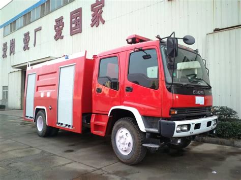 Isuz 8m3 Fire Fighting Truck Water And Foam Tank Firefighter Truck Oil