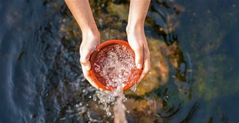 Giornata Mondiale Dell Acqua In Abruzzo E Italia Reti Colabrodo