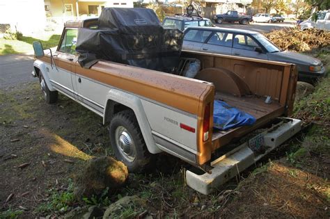 Old Parked Cars 1974 Jeep J20 Pioneer