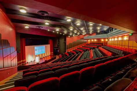 Pullman London St Pancras Shaw Theatre