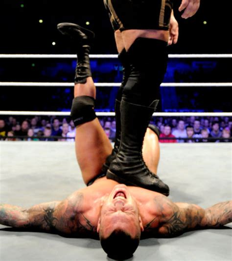 Thumbs Pro Fishbulbsuplex The Big Show Vs Randy Orton Ouch Poor