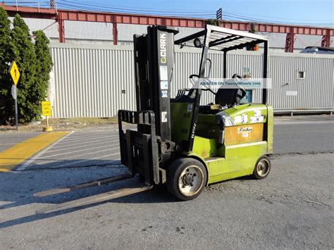 Clark Ecg32 6 000lb Electric Forklift Triple Mast Side Shift