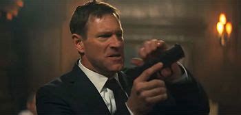 Aaron Eckhart Olga Kurylenko In Action Film Chief Of Station