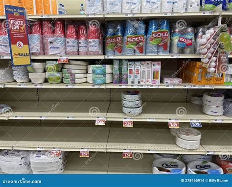 Food Lion Grocery Store Interior Paper Plates And Cups Editorial