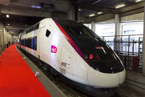 High Speed Autonomous Trains Will Carry Passengers By 2023 Testing