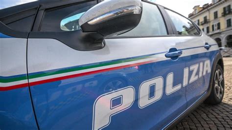 Trovato A Barge Il Bambino Rapito Dalla Madre In Valle DAosta La Stampa