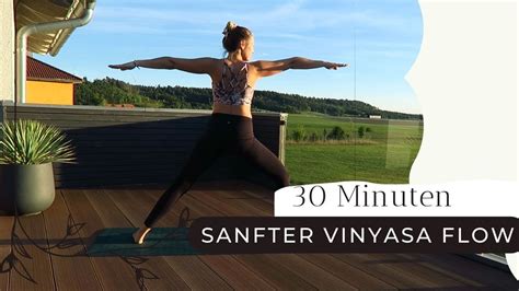 Sanfte Vinyasa Einheit St Rkung Der K Rpermitte F R Mehr L Nge