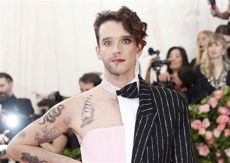 Gender Fluid Mens Style Is Trending At Met Gala 2019 Heels Dresses