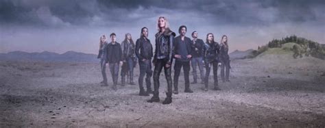 The 100 Saison 5 Deux Groupes De Survivants En Affiche