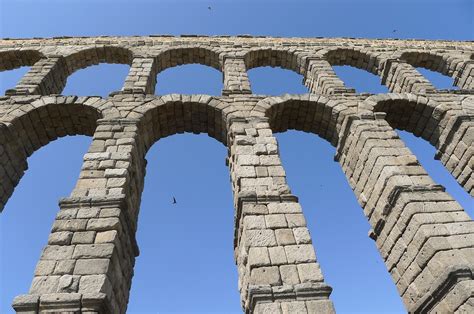 Segovia,spain,aqueduct,ancient,architecture - free image from needpix.com