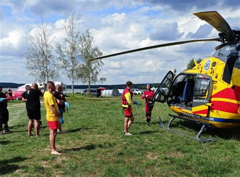 Wypadek na Zalewie Sulejowskim Skuter wodny zderzył się z motorówką