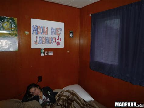 Real Amateur Couples Pawn Their Sextapes Porn Pictures Xxx Photos Sex Images Pictoa