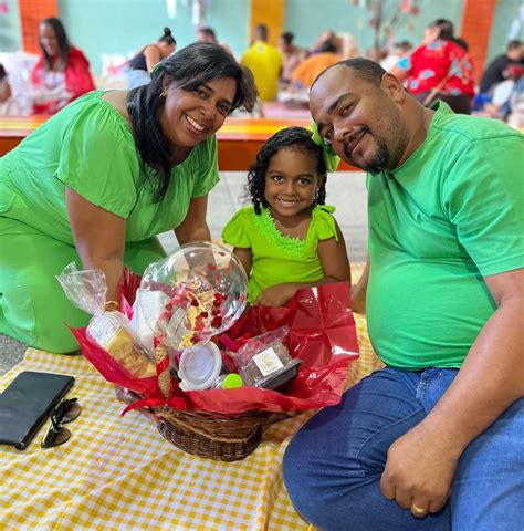 Escola Lápis de Cor celebra Dia Internacional da Família piquenique