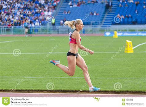 Atleta Del Salto De Longitud Imagen Editorial Imagen De Salud Atleta