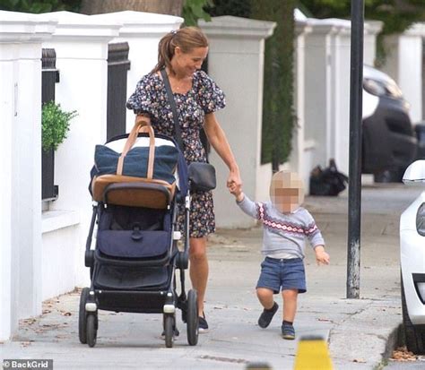 Pippa Middleton And Son Arthur Spotted On During A Walk In Chelsea